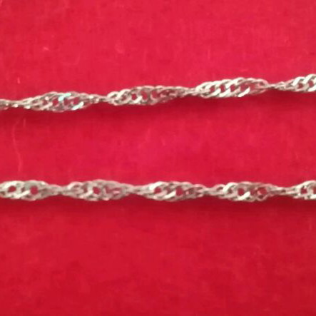 Necklace and matching earrings like new with stone, silver color
