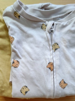 H&M baby bodysuits like new, pack of 2, 68 cm