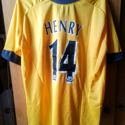 Vintage Arsenal Away 2005-06 No14 Henry jersey like new, size XL