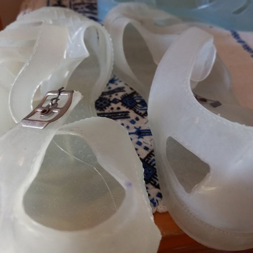 Buffalo transparent beach shoes size 45
