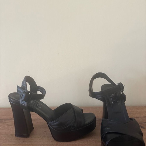 Pargiana leather high sandals handmade, size 38, black