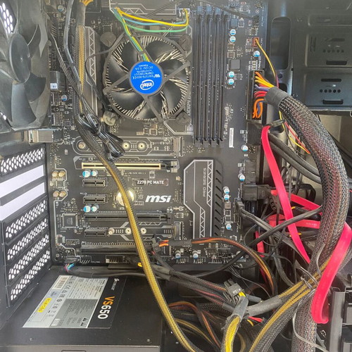 PC Components Set like new with Corsair Carbide 100R, Intel i5-7600, MSI Z270