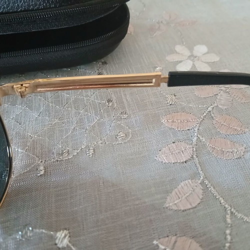 Blancemichele men's sunglasses like new, gold with black tips