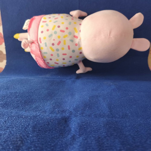 Peppa Pig plush toy, about 40cm