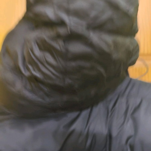 Mountain Equipment jacket size L like new, black
