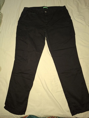 Black trousers Benetton classic fit like new, size L 40 12