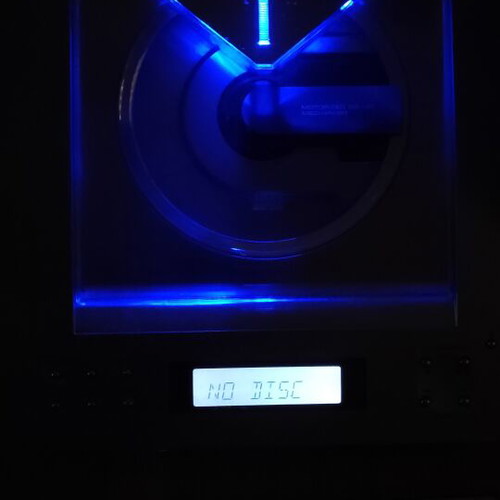 Sharp XL 3000 CD player used, needs service