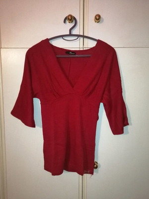 Πλεκτή κόκκινη μπλούζα νούμερο S