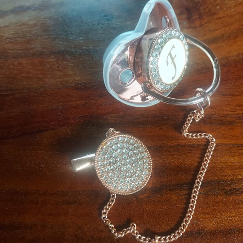 Pacifier with rhinestones and clip in pink gold new