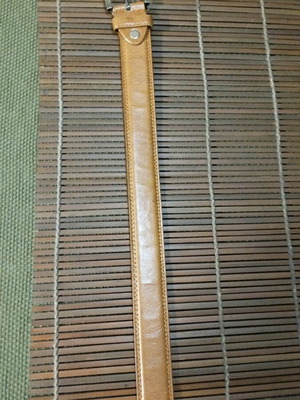 Beige leather belt used, size 115 cm