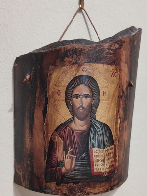 Εικόνα του Χριστού σε κεραμίδι σαν καινούργιο