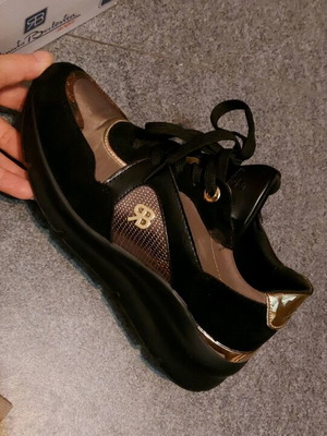 Sneakers black with gold like new, size 38