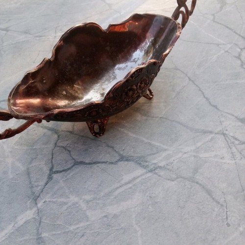 Silver-plated vessel like new, decorative for chocolates