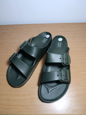 Ocean Addicts men's double buckle sandals khaki size 44