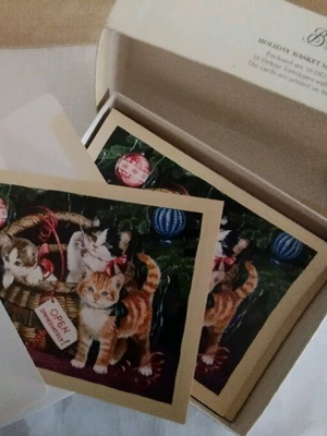 Vintage Christmas cards used, linen paper, box of 13 pieces