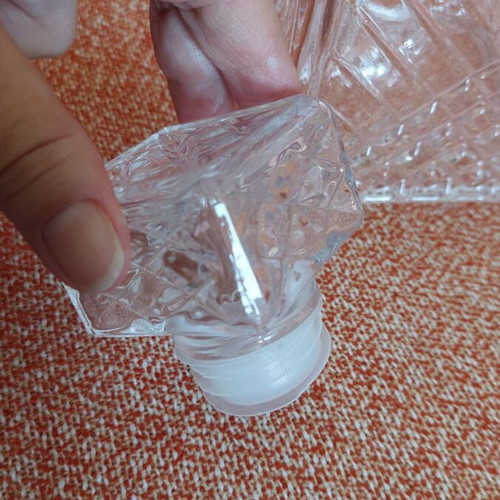 Crystal decanter square shape with stopper