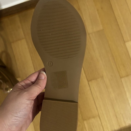 Flat sandals bronze with sparkle new, sizes 37.5-38