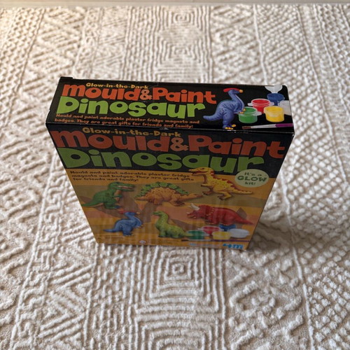 Glow-in-the-Dark Mould & Paint Dinosaur kit like new