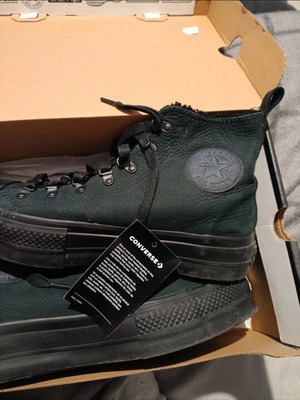 Converse δερμάτινα χειμερινά αθλητικά νούμερο 39.5 σαν καινούργια, μαύρα