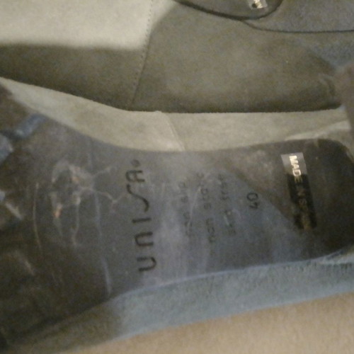 Unisa gray pumps used, anatomical, size 40