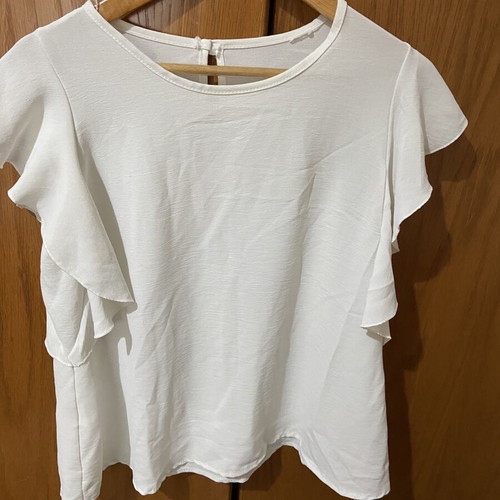 Blouse white, like new, size M