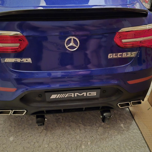 Children's Electric Car like new with remote and charger