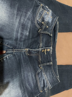 Jeans women's dark blue faded with triple button and zipper used XXL