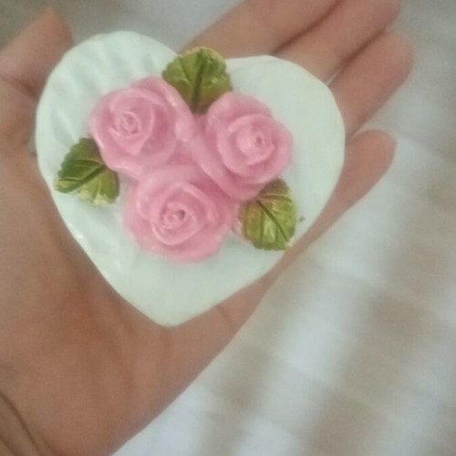 Small ceramic jewelry box