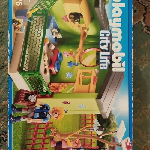 Playmobil animal care set like new