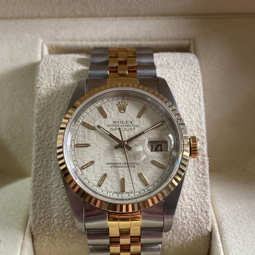Rolex Datejust 16233 39mm wristwatch like new with papers