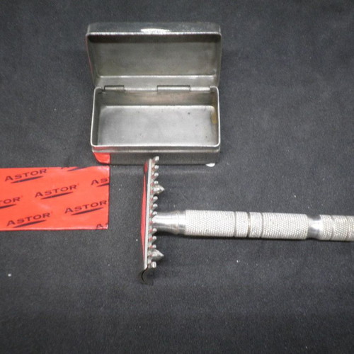 Antique shaving razor used, split with case, French origin