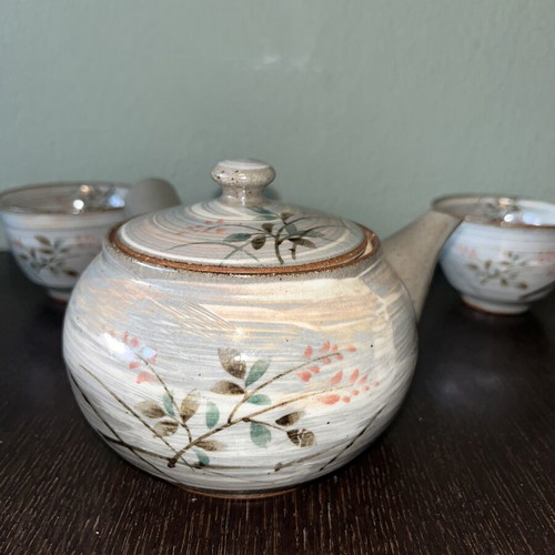 Japanese porcelain tea set with four cups in wooden box