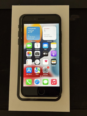 Apple iPhone 7 matte black, like new, 32GB