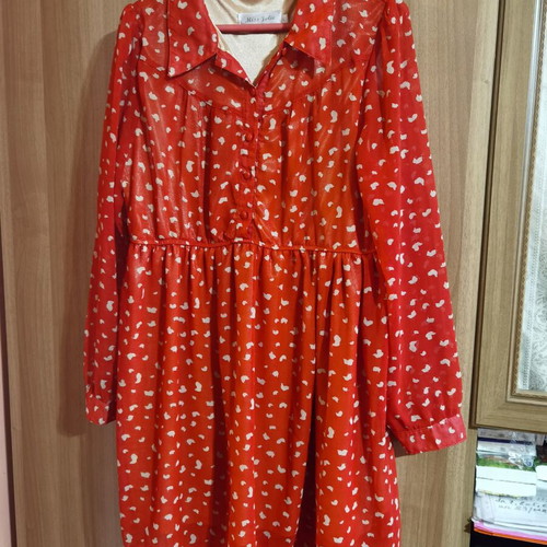 Dress Miss Jolie long sleeve red with gray flowers like new, size L