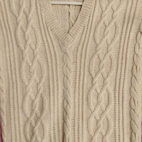Handmade wool sweater unisex, like new, ecru