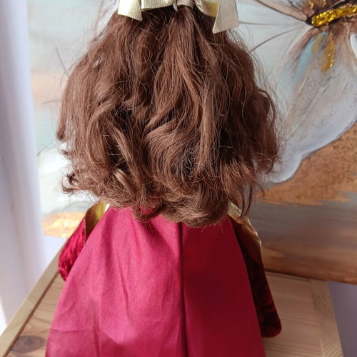 Disney Belle Holiday Princess Edition doll