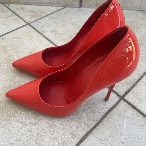Carrano high-heeled shoes coral red patent leather new