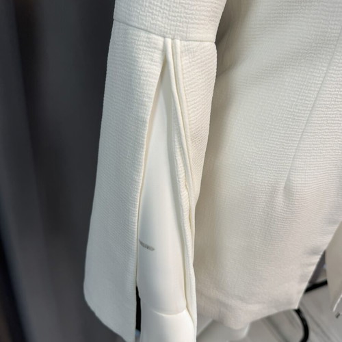 Women's white blazer, size XS