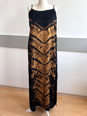 Long summer dress used, tie dye pattern, size L, viscose