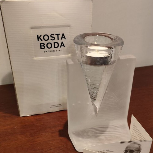 Kosta Boda Ice Age candlestick new, made of crystal