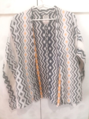 Bershka poncho like new, multicolor, size M
