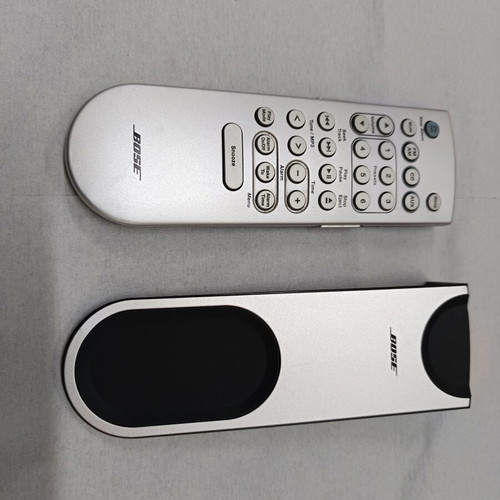 Bose remote control used, excellent condition