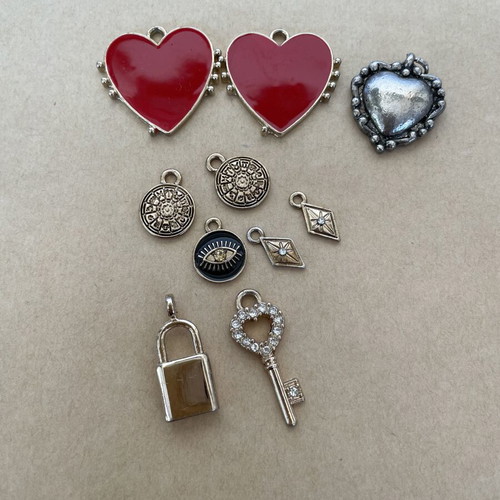 Metal craft charms pack