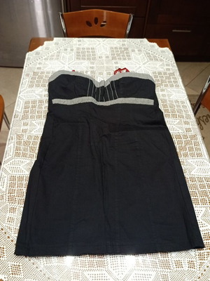 Summer dress knee-length strapless with thin red straps like new, black and white