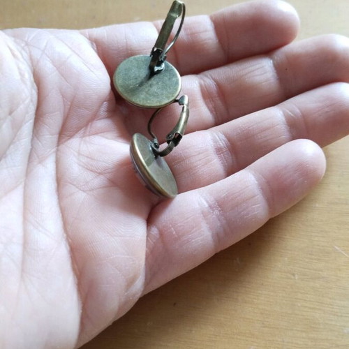 Handmade earrings with rose design like new