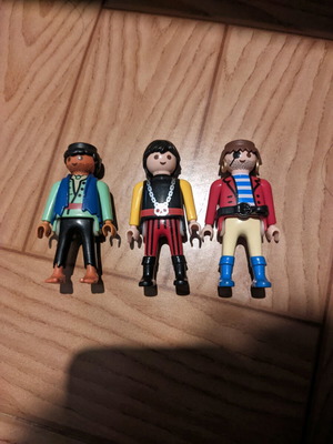 Playmobil pirate figures used, set of 3, 1993