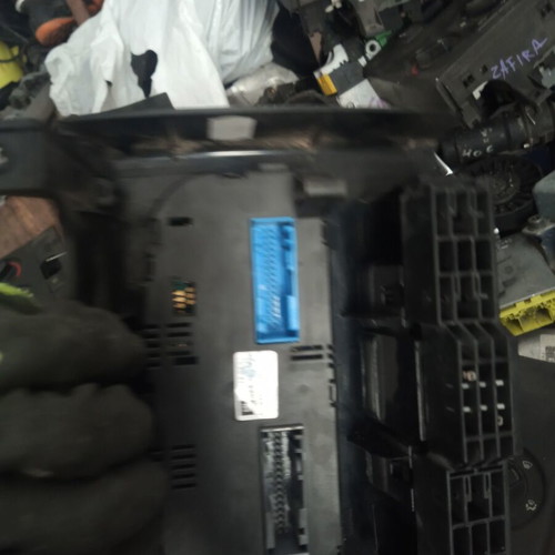 Opel Zafira A climatronic display 24439584