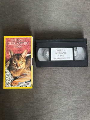 National Geographic documentary VHS Cats: Petting the Tiger like new, dubbed
