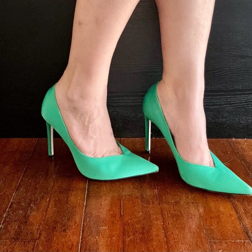 Zara satin green pumps like new, size 36