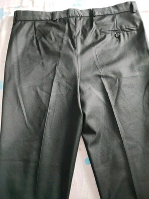 Suit pants black like new, size W46, polyester